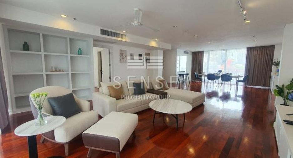 Condo en alquiler de 4 habitaciones en Watthana, Bangkok