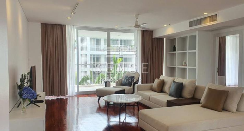 Condo en alquiler de 4 habitaciones en Watthana, Bangkok
