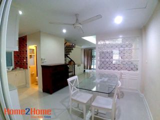 For sale 3 bedrooms townhouse in Don Mueang, Bangkok