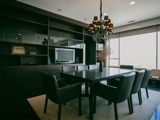 For sale スタジオ condo in Khlong Toei, Bangkok