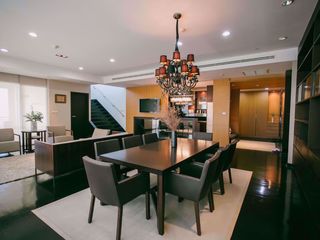 For sale スタジオ condo in Khlong Toei, Bangkok
