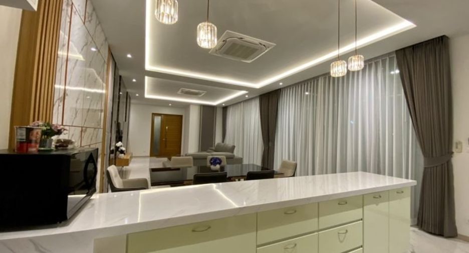 For rent and for sale 3 bedrooms villa in Mueang Phuket, Phuket