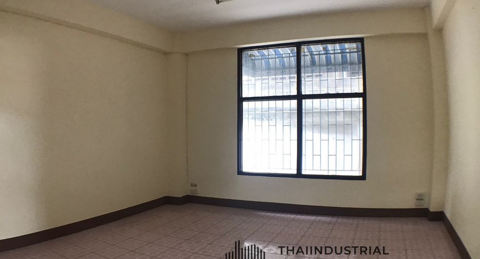 For rent warehouse in Phra Pradaeng, Samut Prakan