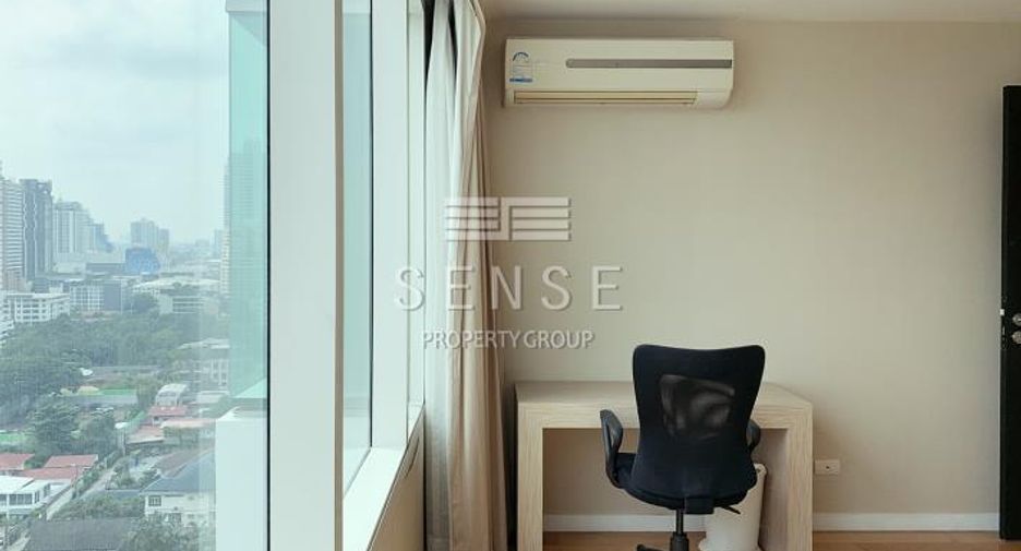 For rent 2 bedrooms condo in Watthana, Bangkok