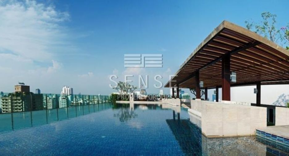 For rent 2 bedrooms condo in Watthana, Bangkok