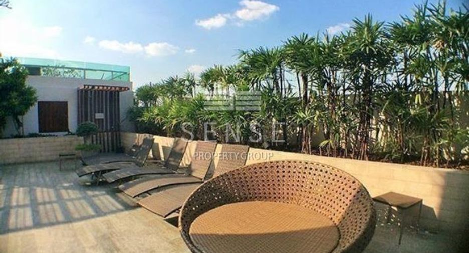 For rent 2 bedrooms condo in Watthana, Bangkok