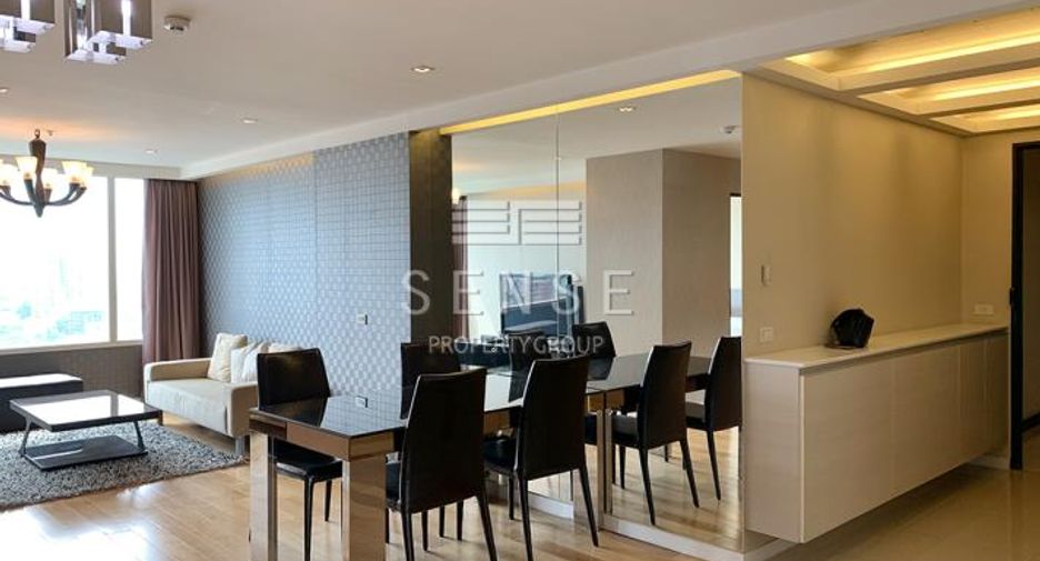 For rent 2 bedrooms condo in Watthana, Bangkok