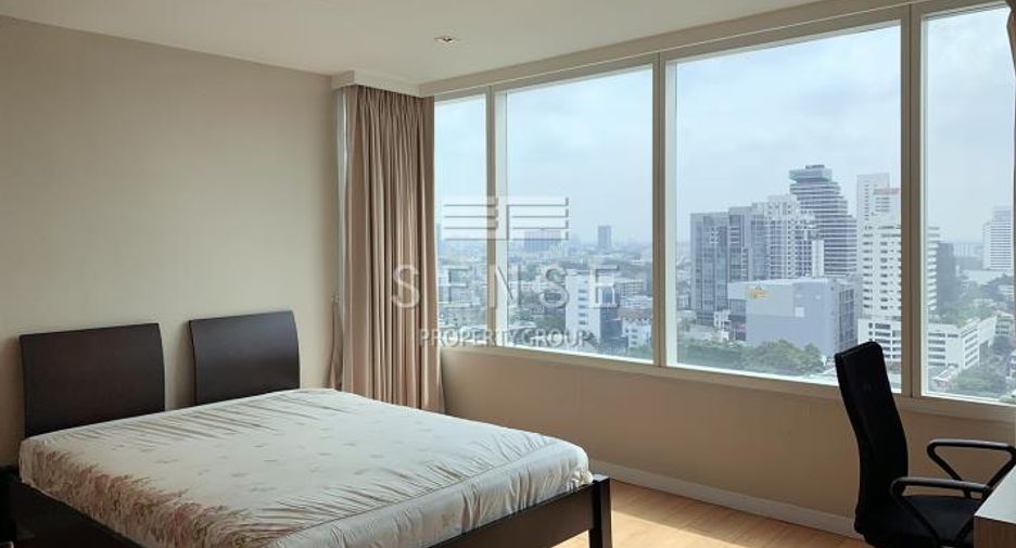 For rent 2 bedrooms condo in Watthana, Bangkok