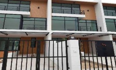 For sale 3 bedrooms townhouse in Mueang Nonthaburi, Nonthaburi