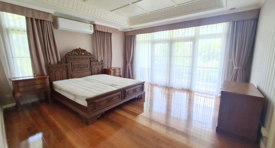 For sale and for rent 5 bed house in Mueang Samut Prakan, Samut Prakan