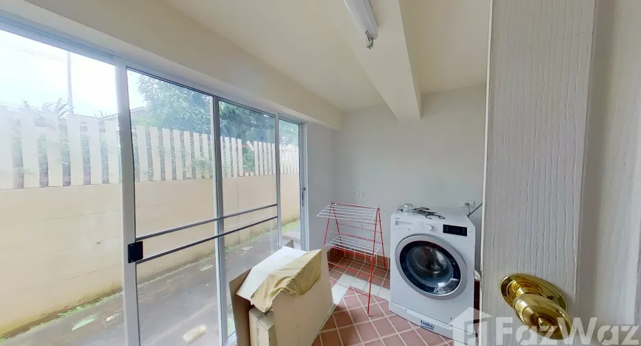 For rent 6 bed house in Hang Dong, Chiang Mai