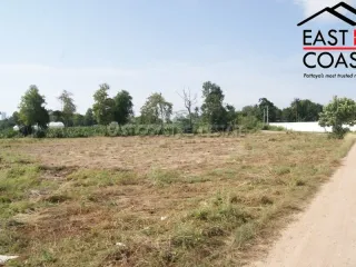 出售 土地 在 Bang Lamung, Chon Buri