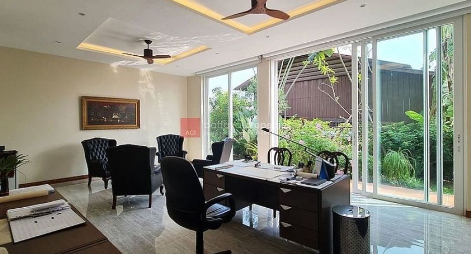 For rent 4 bedrooms house in Bang Lamung, Chonburi