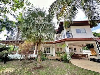For sale 5 Beds house in Ban Chang, Rayong