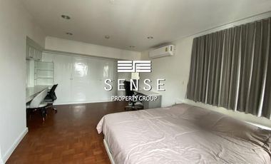 For rent 3 bed condo in Sathon, Bangkok