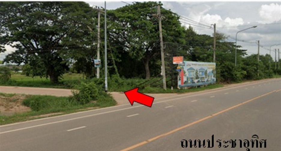 For sale 3 bedrooms house in Mueang Sakon Nakhon, Sakon Nakhon