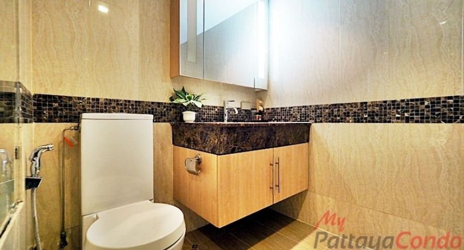 Продажа 1 кровать кондо в Банг Ламунг, Чонбури