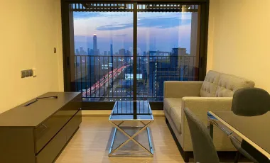 For rent 1 bed condo in Huai Khwang, Bangkok