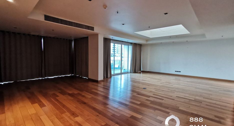 For rent and for sale 4 bedrooms condo in Khlong Toei, Bangkok