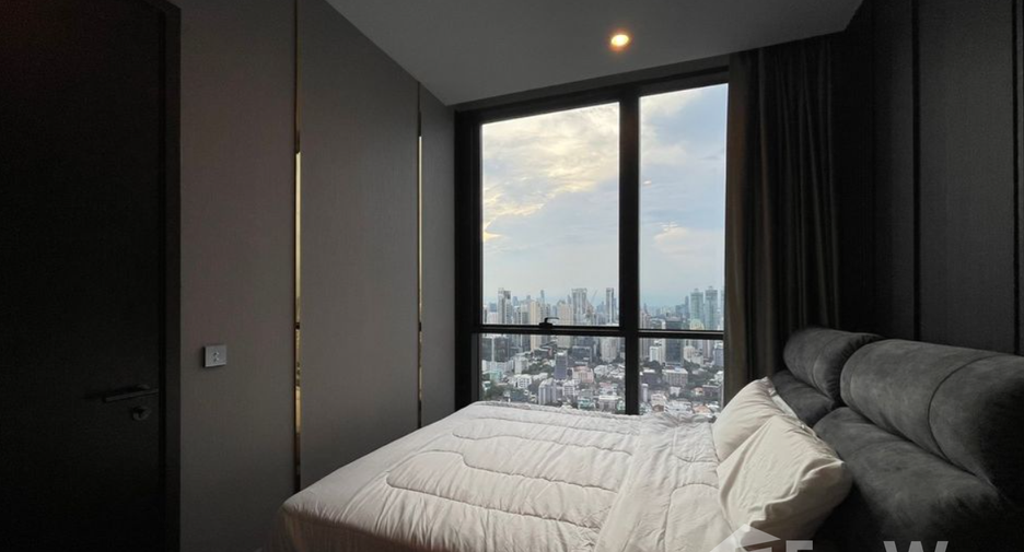 For sale 1 bed condo in Khlong Toei, Bangkok