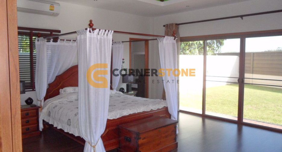For rent 4 bed house in Huay Yai, Pattaya