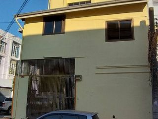 For rent 6 bed house in Huai Khwang, Bangkok