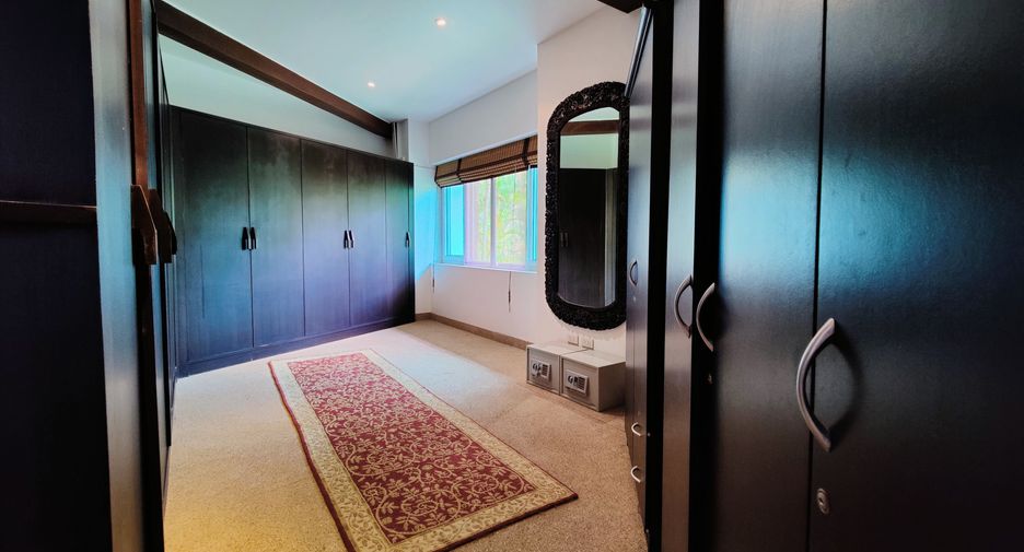 For sale 7 bed villa in Cha Am, Phetchaburi