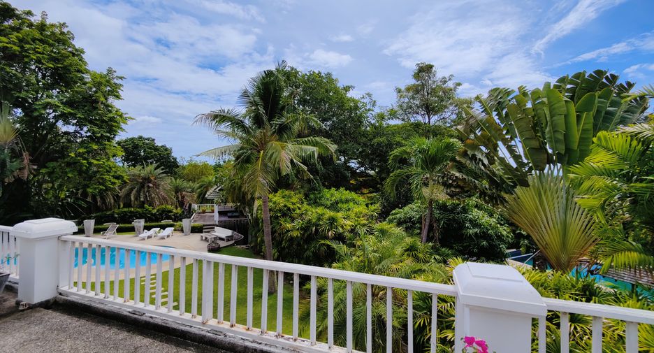 For sale 7 bed villa in Cha Am, Phetchaburi