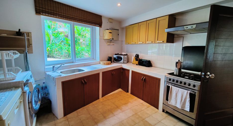 For sale 7 bed villa in Cha Am, Phetchaburi