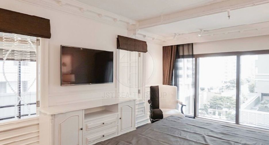 Condo en venta de 3 habitaciones en Khlong Toei, Bangkok