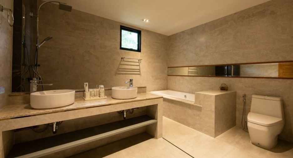 For sale 5 bedrooms house in Hang Dong, Chiang Mai