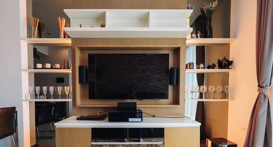 For sale 1 bed condo in Watthana, Bangkok