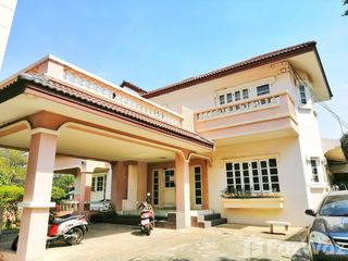 For rent 7 bed house in Mueang Pathum Thani, Pathum Thani