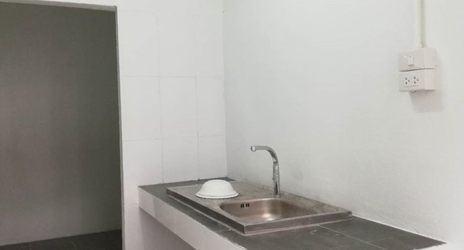 Аренда склад в Si Racha, Чонбури