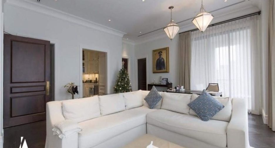 For sale 2 bedrooms condo in Pathum Wan, Bangkok