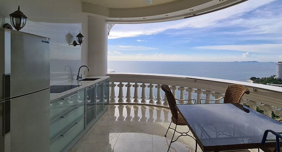 À louer et à vendre 1 chambre condo à Bang Lamung, Chonburi