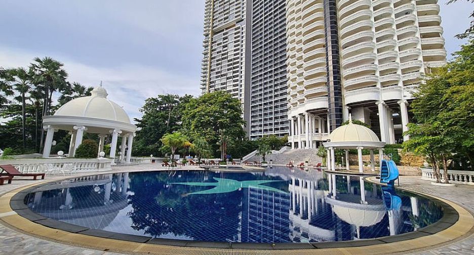 À louer et à vendre 1 chambre condo à Bang Lamung, Chonburi