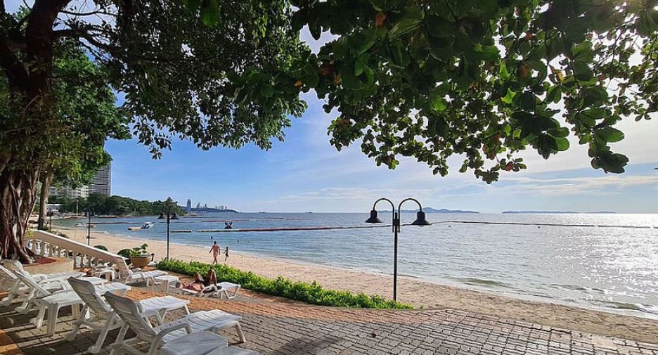À louer et à vendre 1 chambre condo à Bang Lamung, Chonburi