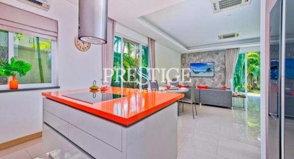 Casa en venta y en alquiler de 3 habitaciones en Bang Lamung, Chonburi