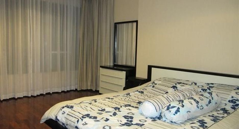 For rent 2 Beds condo in Khlong Toei, Bangkok