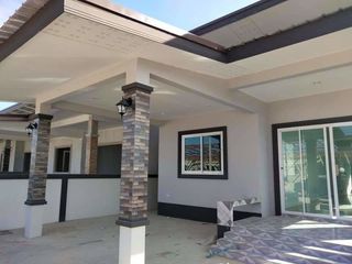 For sale 2 bedrooms house in Mueang Prachuap Khiri Khan, Prachuap Khiri Khan