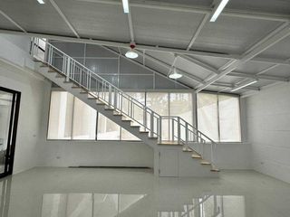 For rent 1 bed office in Khlong Toei, Bangkok