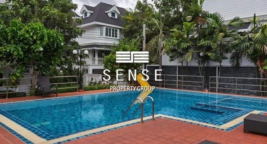 Haus zur Miete mit 4 Zimmer in Mueang Samut Prakan, Samut Prakan