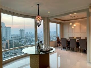 For sale 2 bedrooms condo in Khlong San, Bangkok