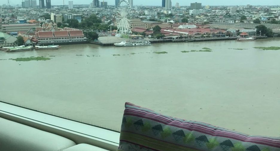 For sale 2 bedrooms condo in Khlong San, Bangkok