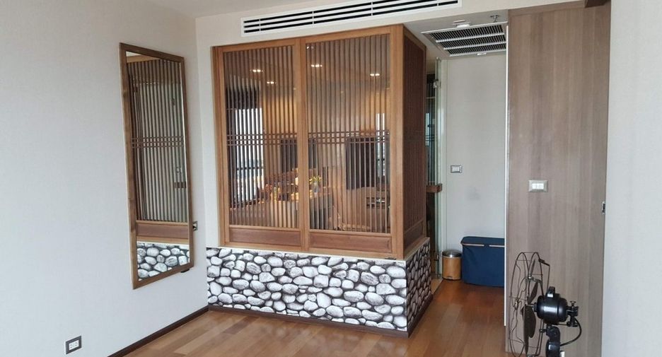 Condo en venta de 1 habitaciones en Sathon, Bangkok
