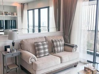 For sale 3 bedrooms condo in Watthana, Bangkok