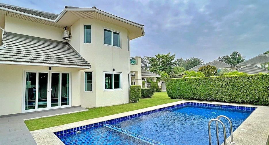 For sale 4 Beds villa in East Pattaya, Pattaya