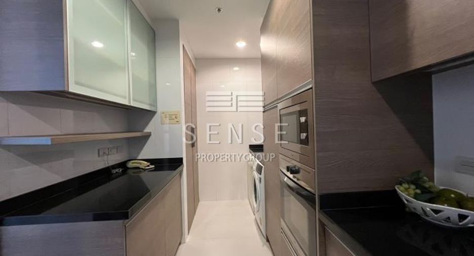 For rent 3 bedrooms condo in Watthana, Bangkok