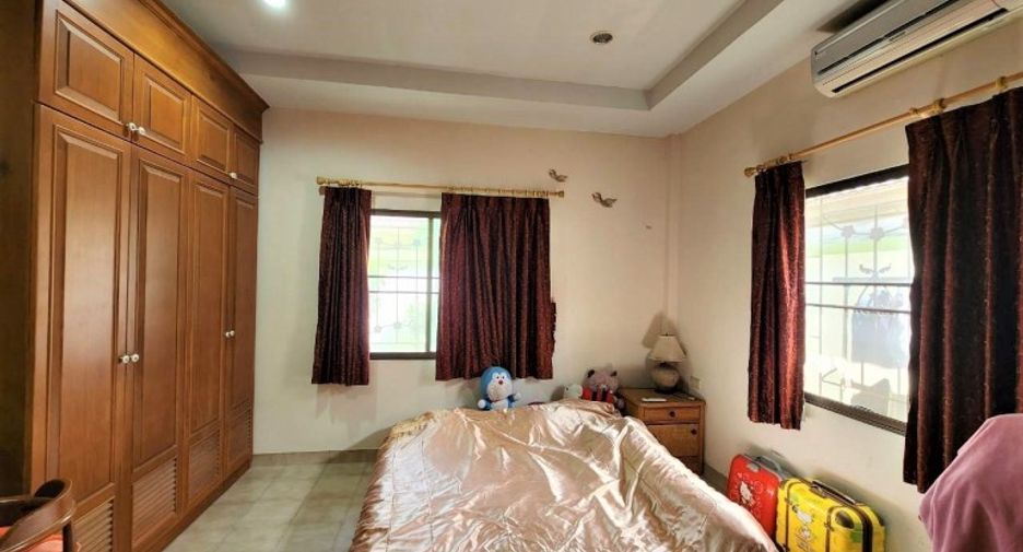 For sale 3 ベッドルーム house in Bang Lamung, Chonburi